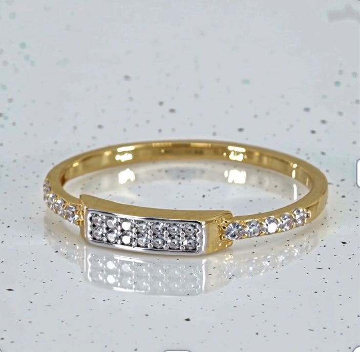 10KT Gold Pavé Bar Ring