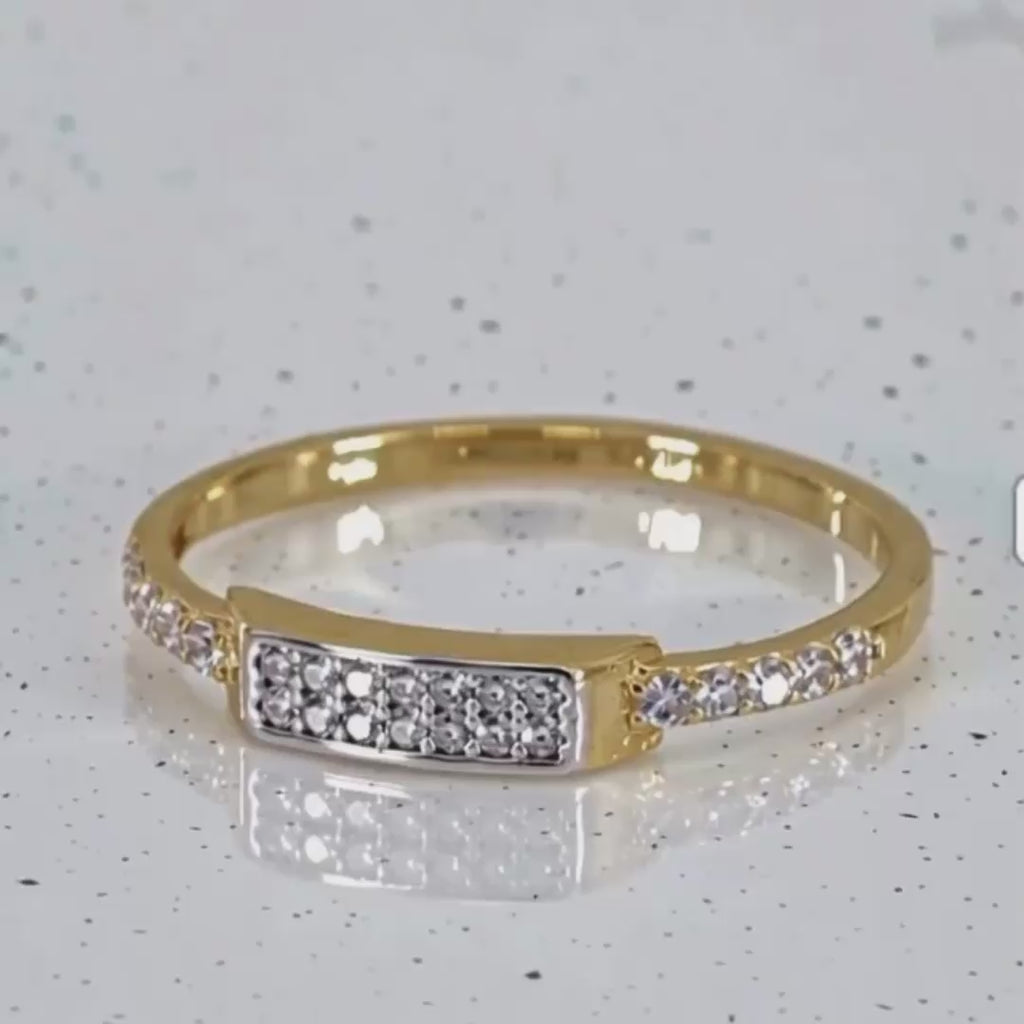 10KT Gold Pavé Bar Ring